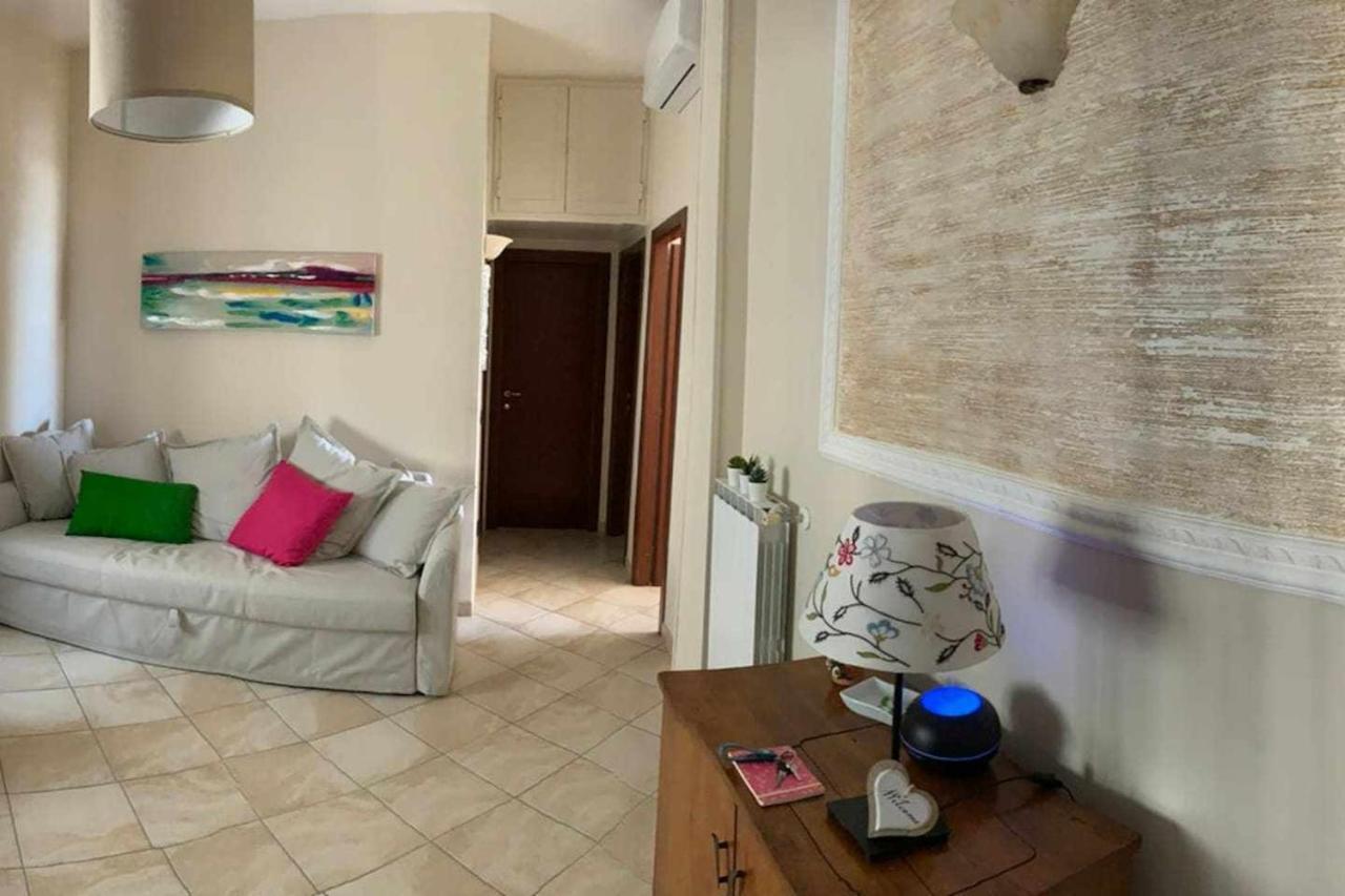 Appartamento Sul Porto Неттуно Экстерьер фото