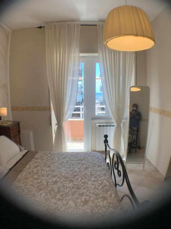 Appartamento Sul Porto Неттуно Экстерьер фото